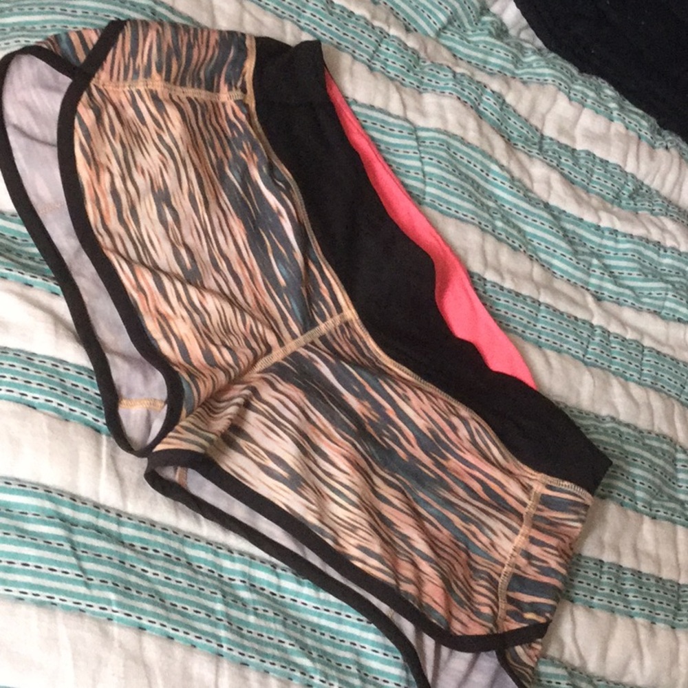 Lululemon Speed Short